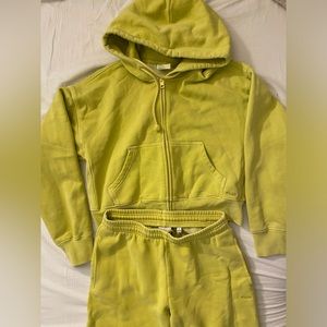 Tna aritzia sweatsuit